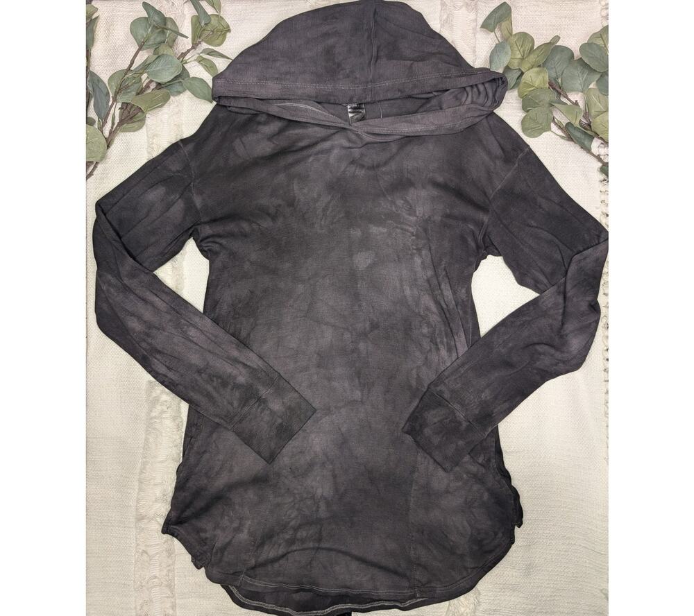 One Essence Hoodie in Gray Tie Dye